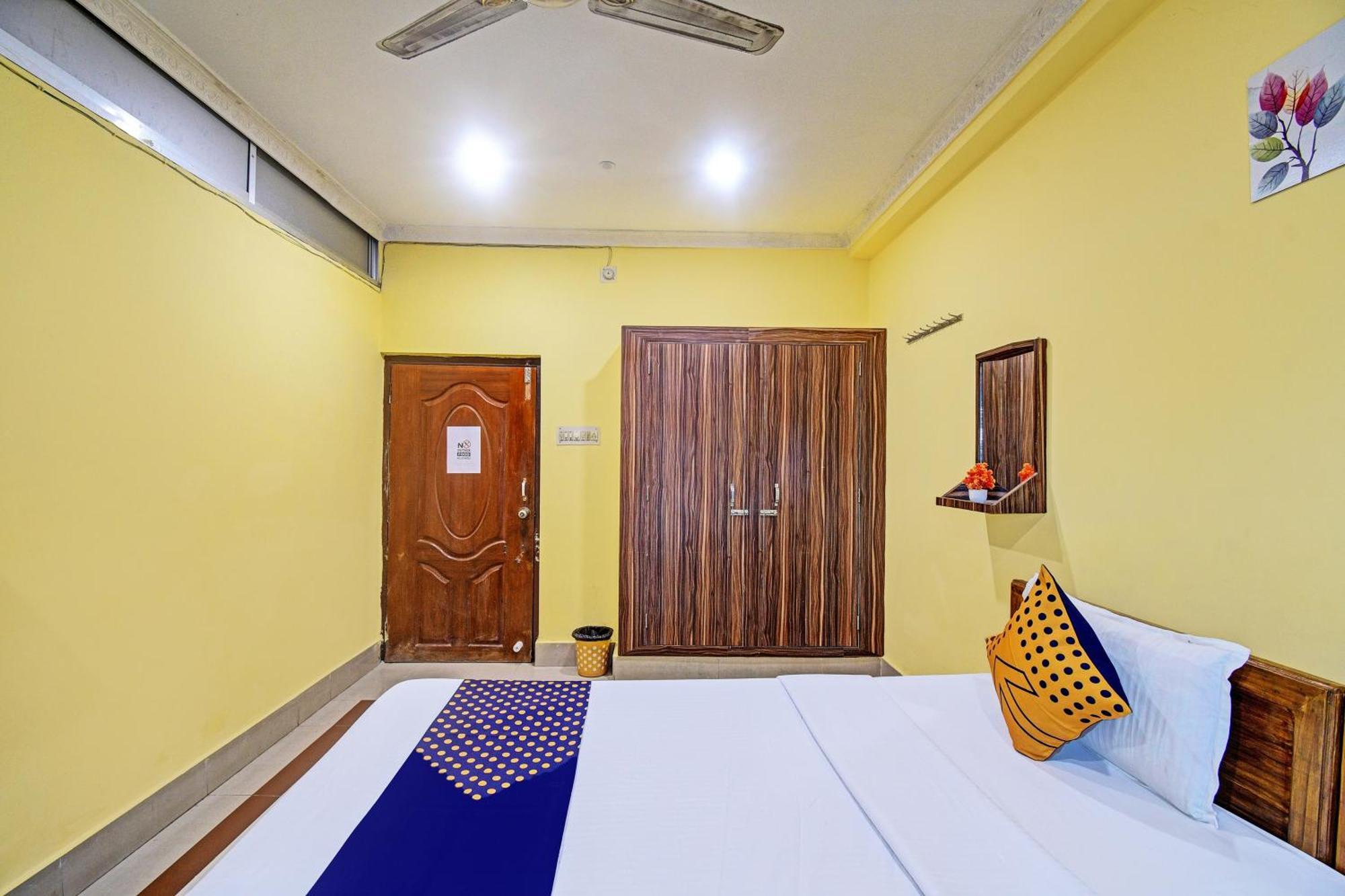 Baripada Oyo Flagship Pratikshya Guest House מראה חיצוני תמונה